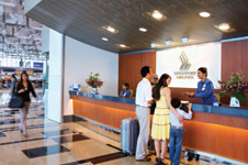 Singapore Airlines Customer Service Desk