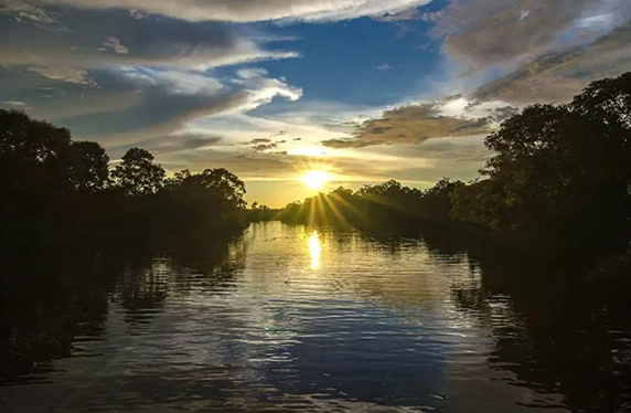 Kawa Kawa river cruise