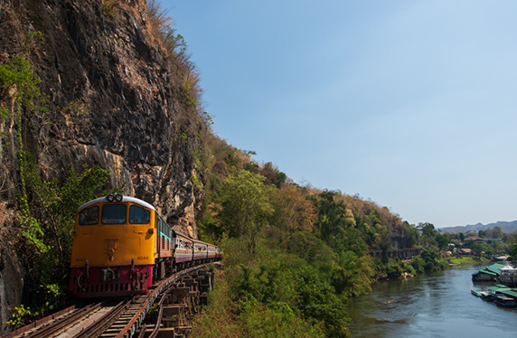 Fly to Bangkok with Singapore Airlines | Khao Yai 