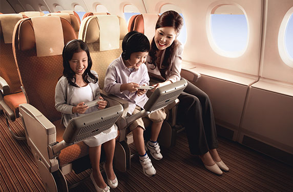 singapore airlines family travel