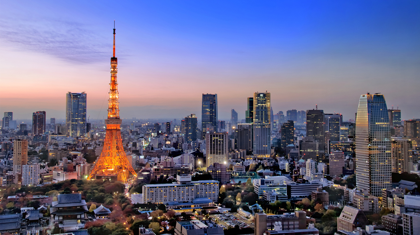 Токио 6. Токио инфраструктура. Улицы у токио тауэр. Токио 6. Японский небоскреб 4 класс.